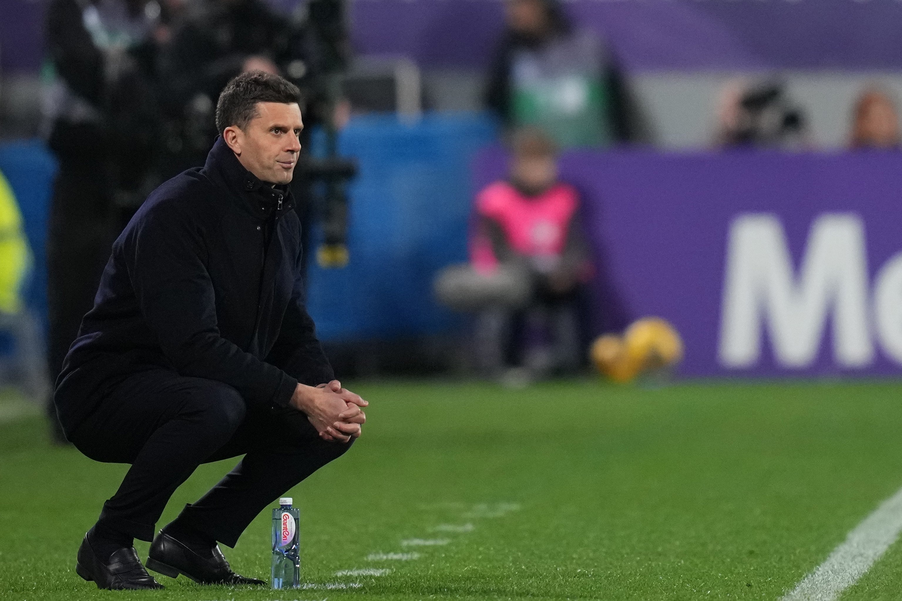 記者：法布雷加斯、莫塔是國(guó)米新帥主要候選