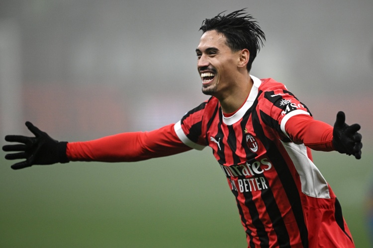 羅體：賴因德斯在曼城稅后年薪700萬歐，轉(zhuǎn)會費(fèi)5700萬＋1500萬歐