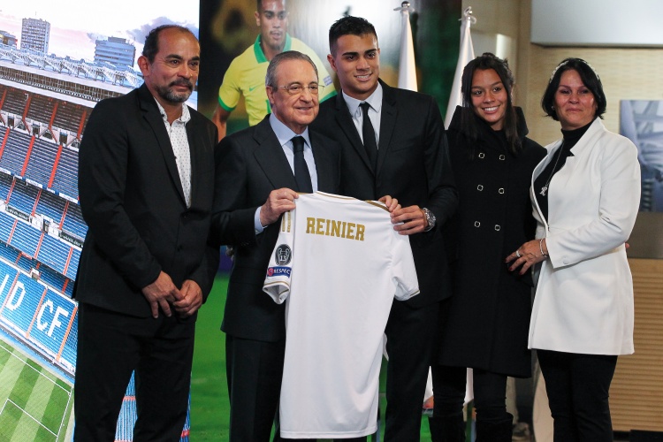 西乙都難踢??皇馬2020年3000萬賭18歲雷尼爾，本賽季西乙僅1球