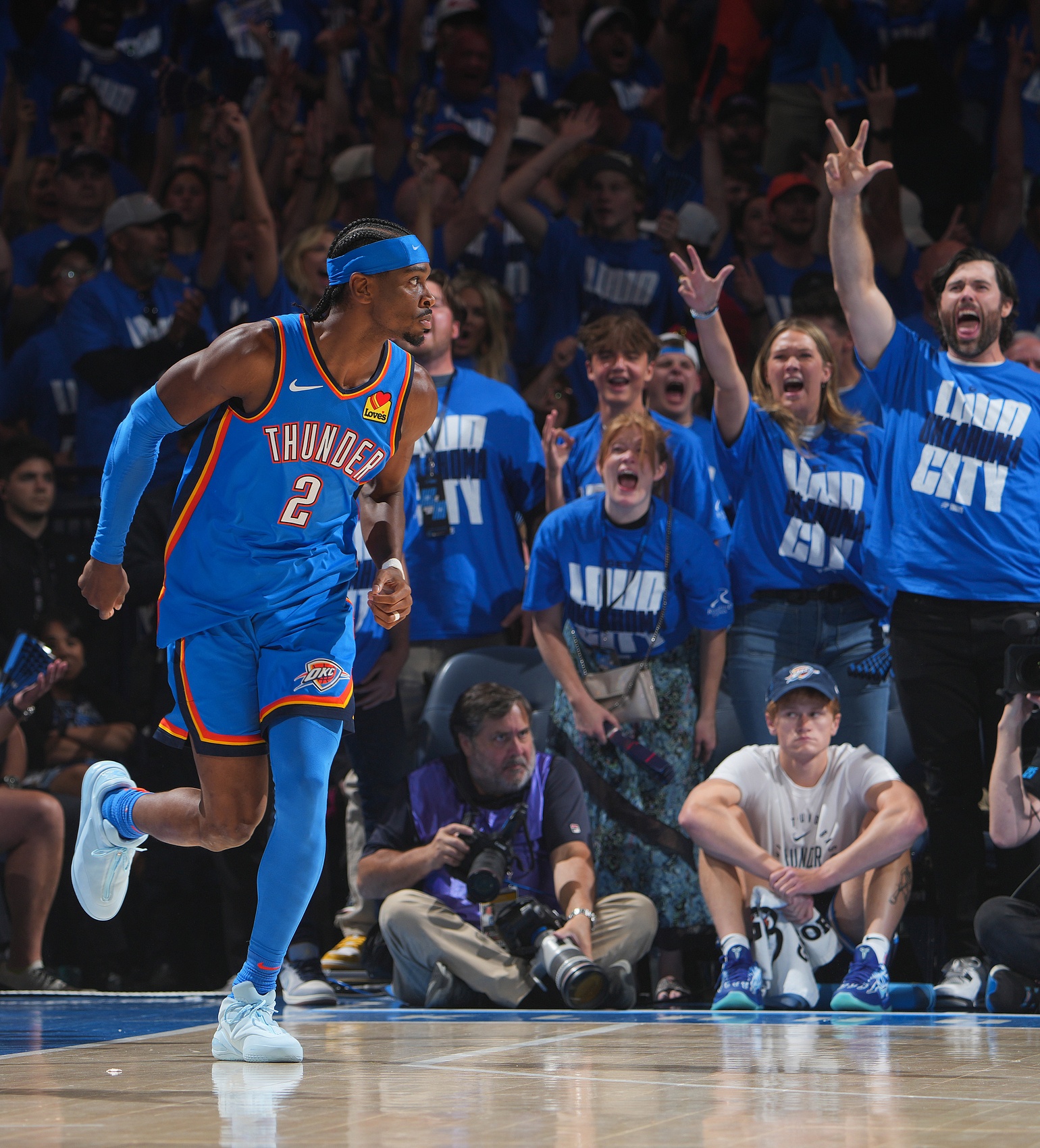 特納：亞歷山大獲MVP是有原因的 我們能接受他得分&要限制其他人