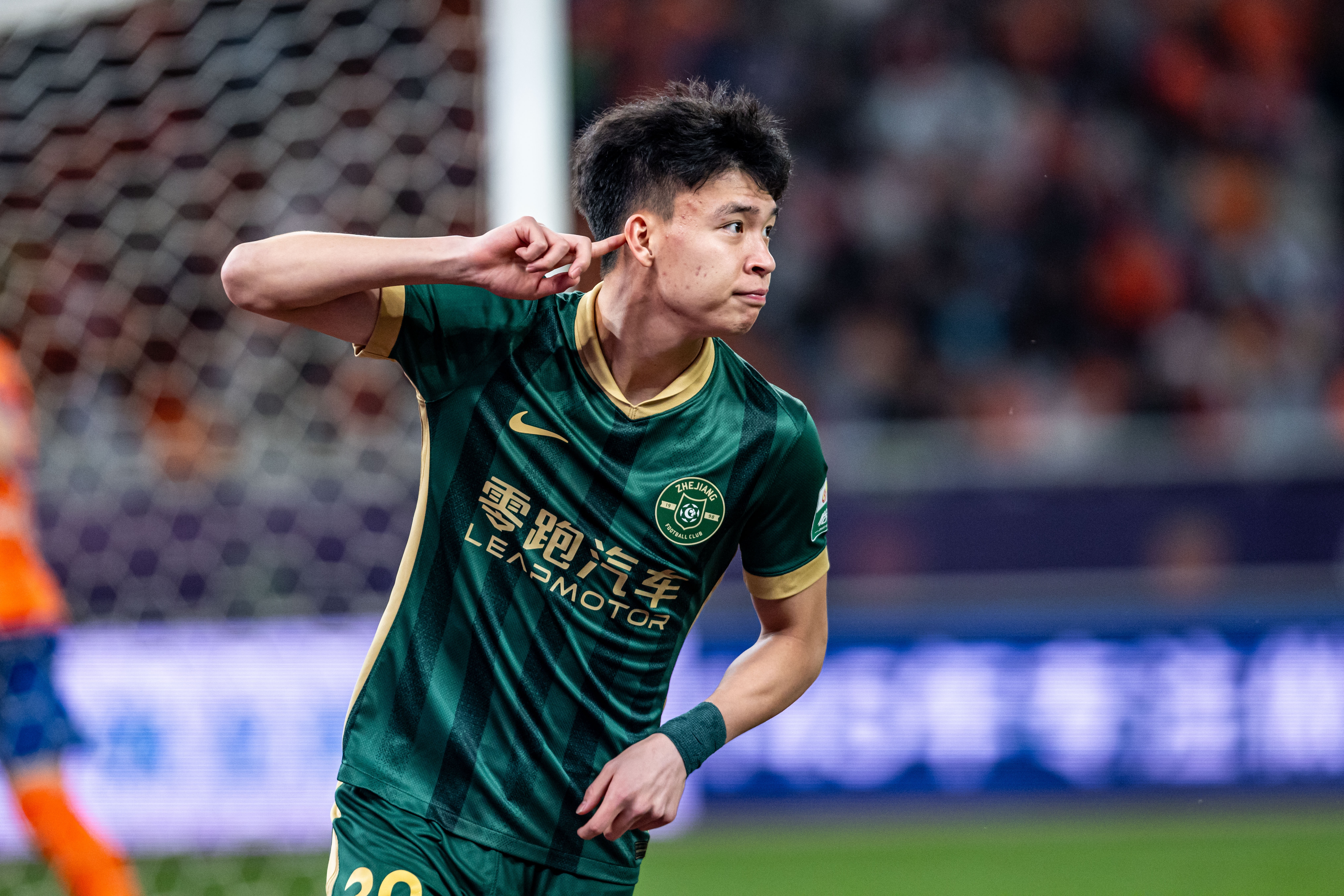 英甲球隊(duì)回應(yīng)：認(rèn)可王鈺棟潛力和能力，并沒有向浙江提出任何報(bào)價(jià)