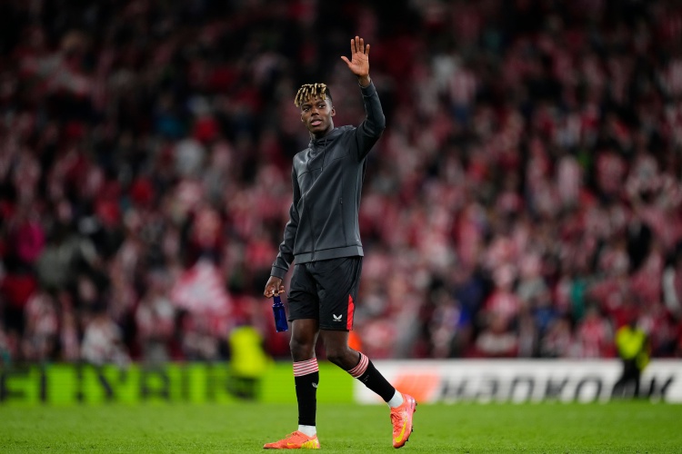 不等了??每體：尼科優(yōu)先考慮巴薩，長(zhǎng)期無(wú)注冊(cè)保證后放棄等待