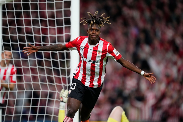 每體：巴薩希望下周完成尼科交易，以便球員能在13日隨隊(duì)訓(xùn)練