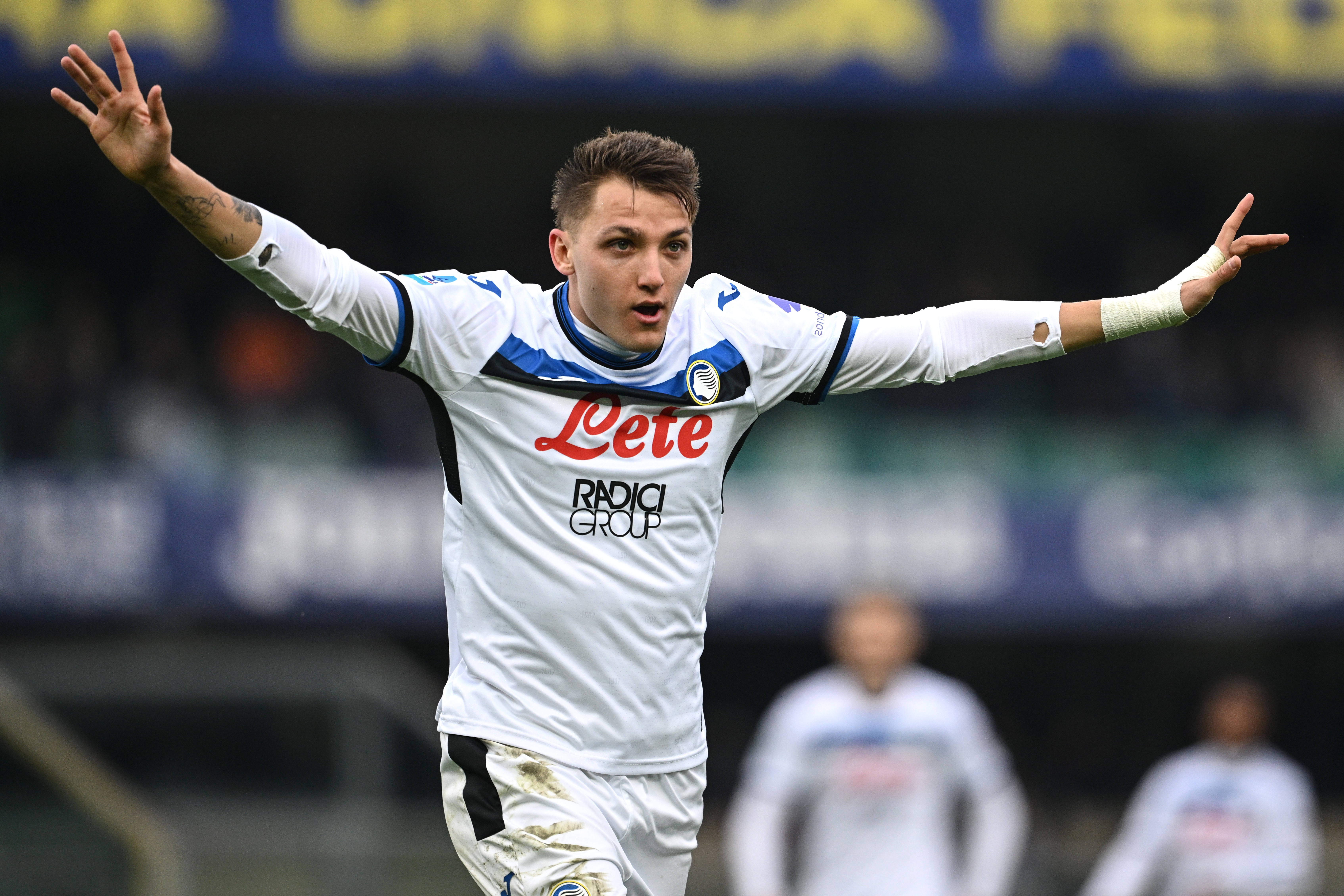 斯基拉：卡迪西亞有意4500萬+500萬歐浮動簽亞特蘭大前鋒雷特吉