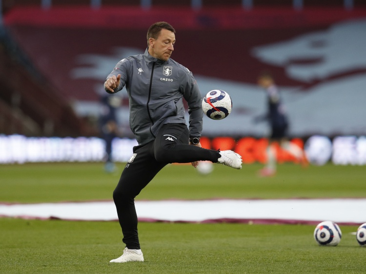 特里：我從小就討厭熱刺，現(xiàn)在球場上防守的藝術(shù)完全消失了