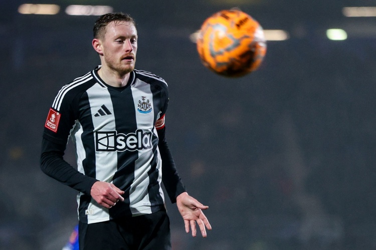 記者：朗斯塔夫?qū)⒃诿魈烨巴澛?lián)接受體檢