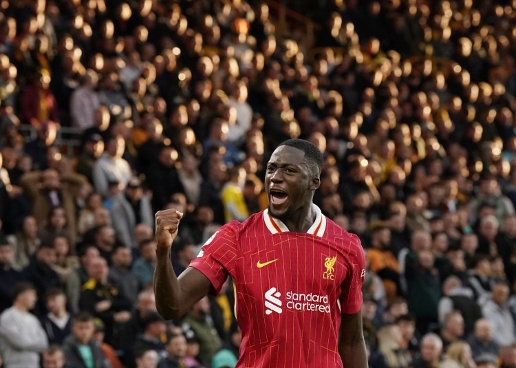 隊報：利物浦還在和科納特談續(xù)約，面對皇馬的興趣保持冷靜