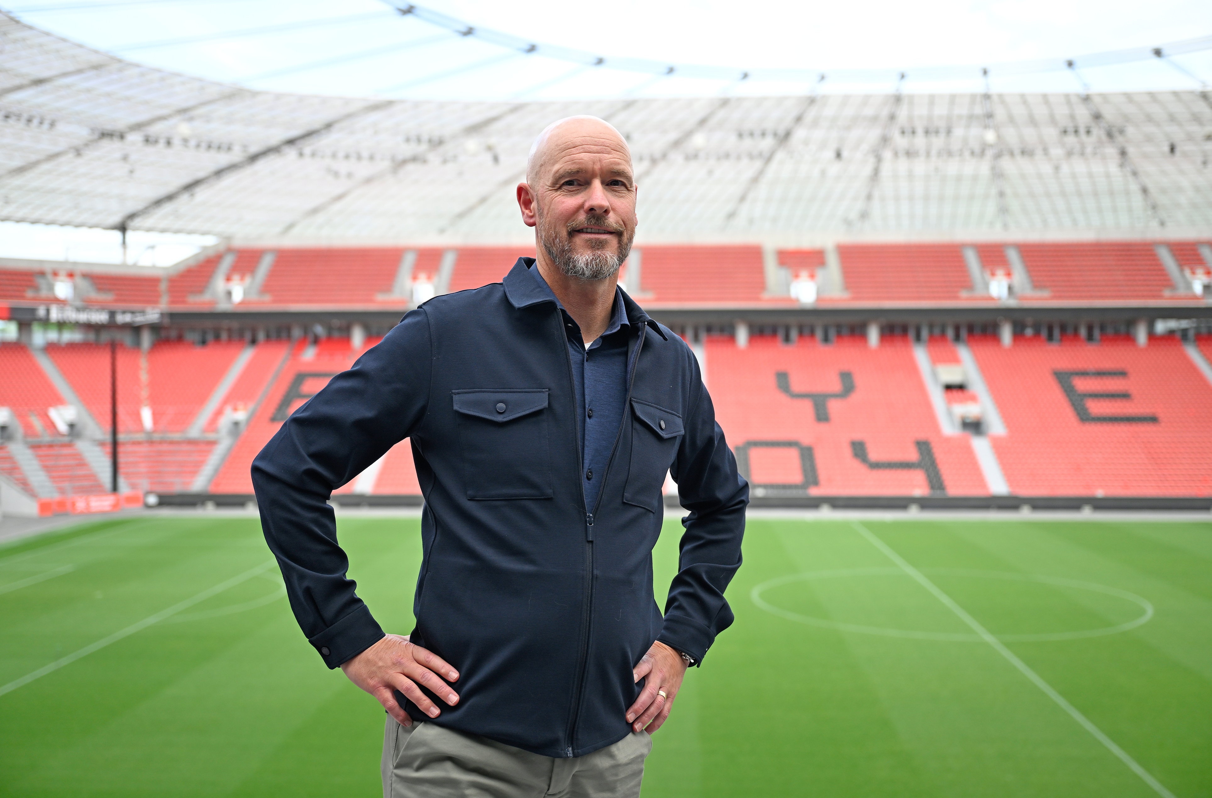 滕哈赫專訪：勒沃庫森需要更多引援，要經(jīng)歷轉(zhuǎn)型陣痛