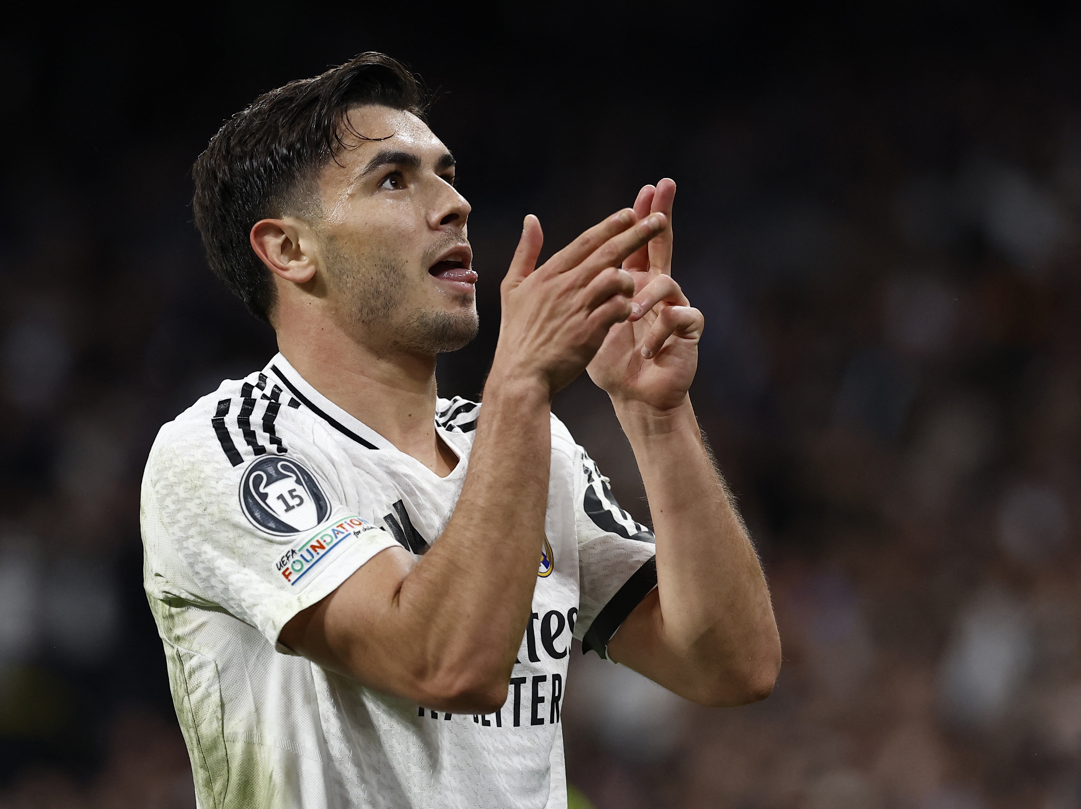 世體：迪亞斯在皇馬難獲主力位置，馬斯坦托諾加盟后競爭加劇