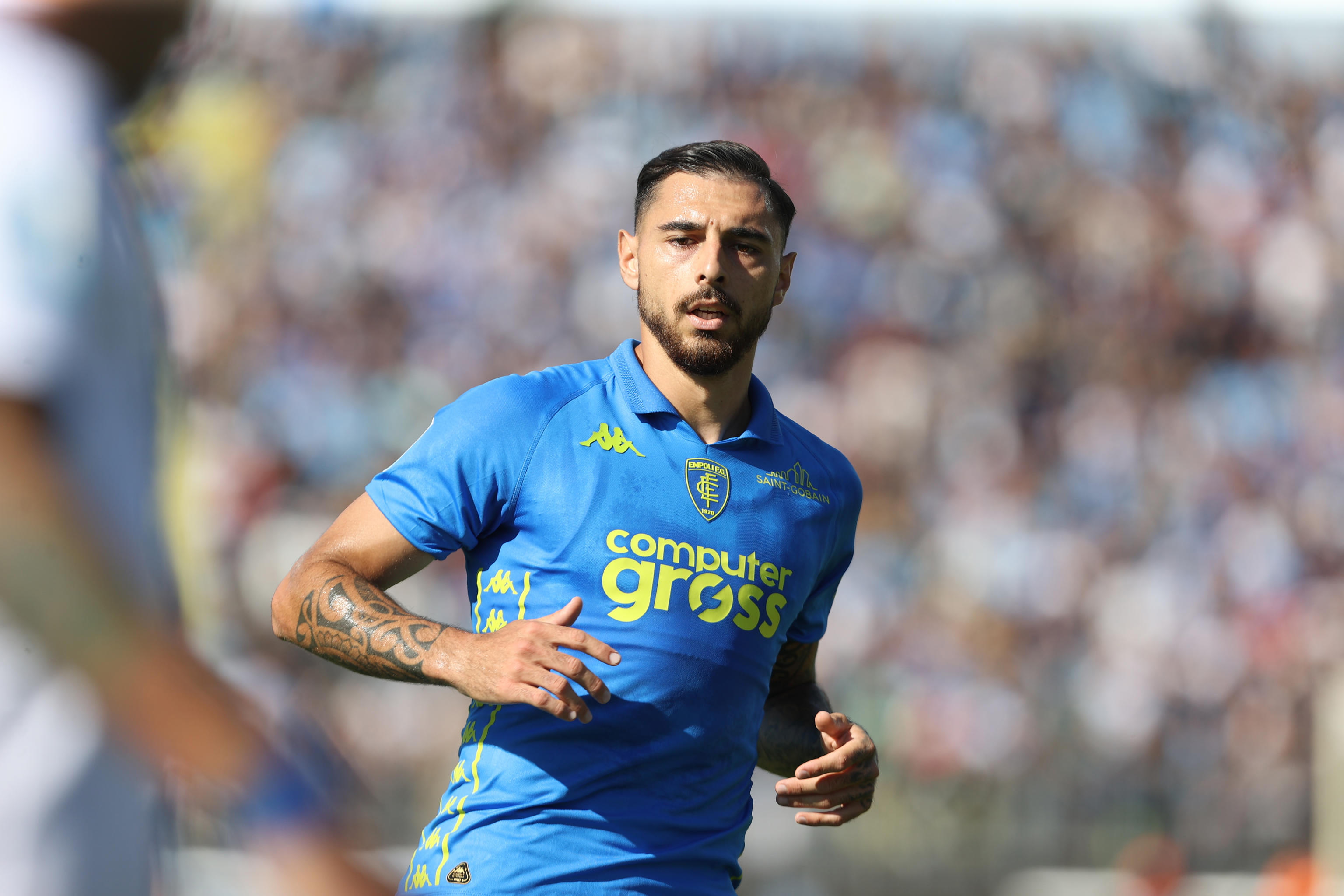 記者：意甲升班馬克雷莫納即將簽下恩波利后衛(wèi)佩澤拉，合同3年