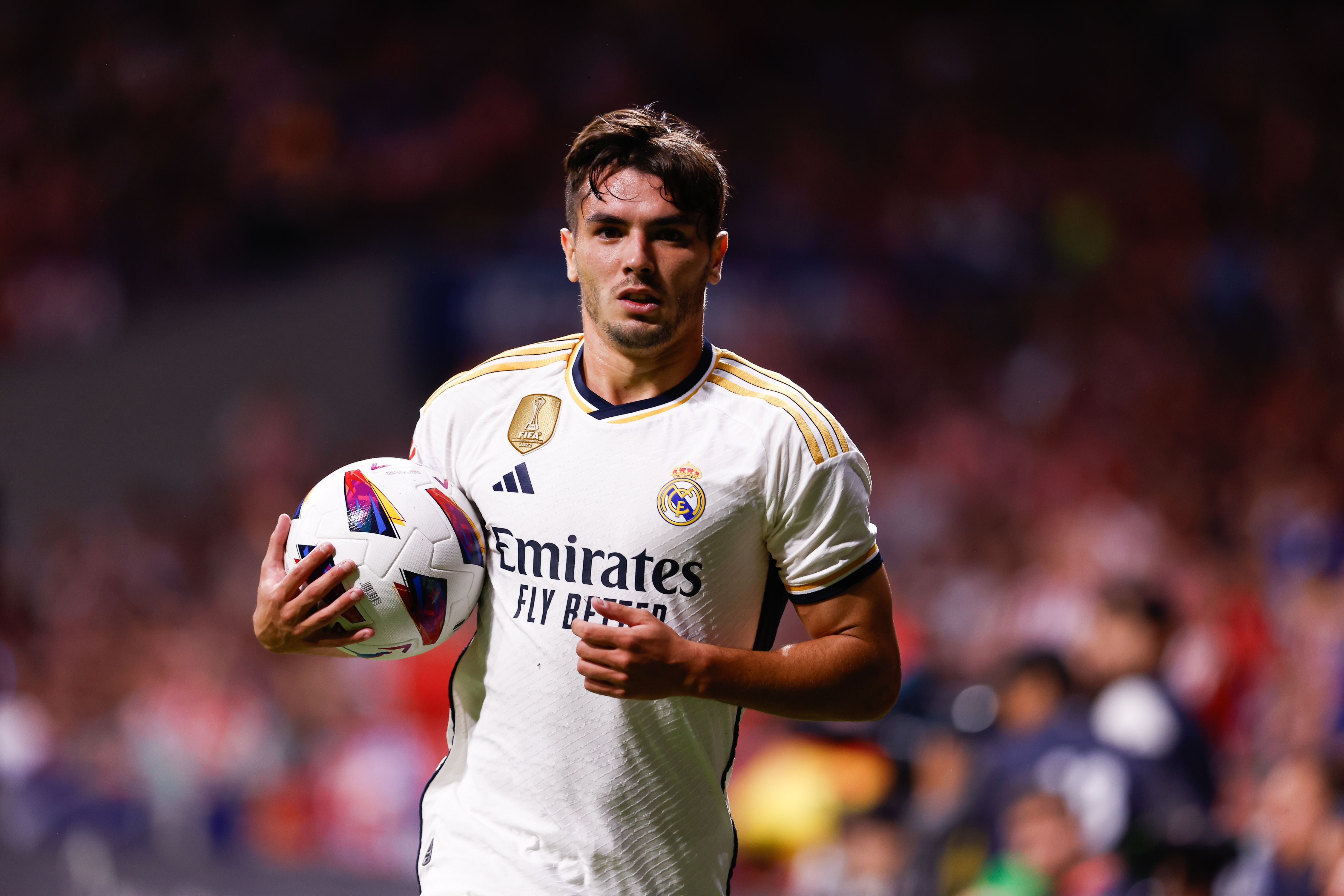 馬卡：阿隆索明確告知迪亞斯，他仍不會(huì)在皇馬獲得首發(fā)位置