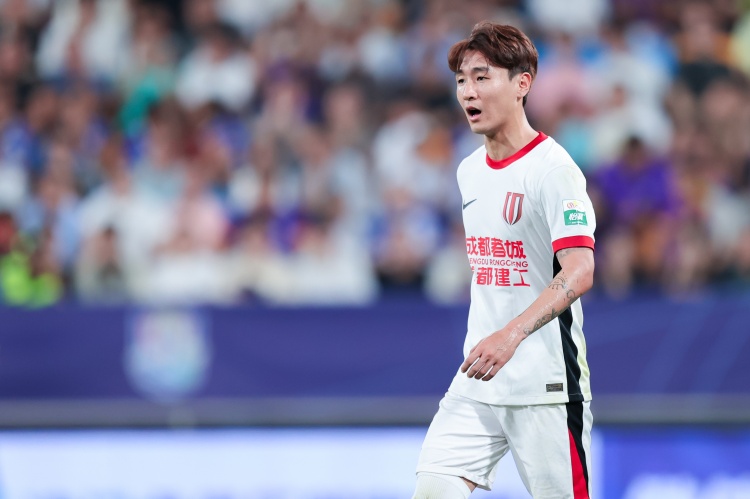 槍管發(fā)燙！韋世豪連續(xù)四場(chǎng)俱樂部賽事破門，期間貢獻(xiàn)5球1助攻