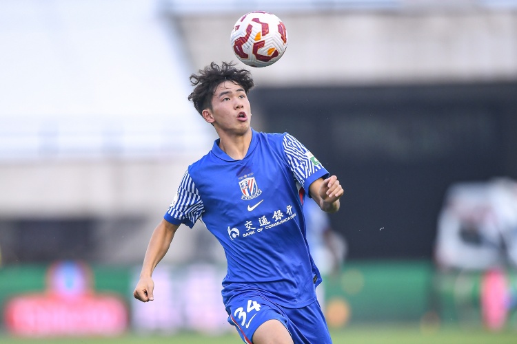 記者：大可不必對劉誠宇如此苛求，他也必須要不斷努力提升自己