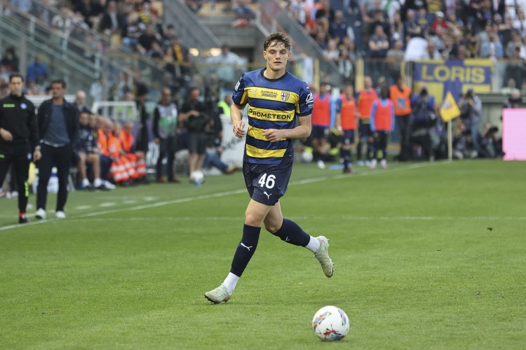 羅體：米蘭尤文國米紅軍已考察萊奧尼，球員明確優(yōu)先選擇加盟國米