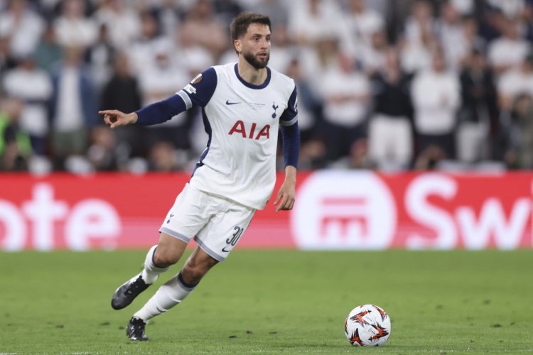 英媒：本坦庫爾因?yàn)樯眢w原因臨時(shí)退出熱刺的熱身賽首發(fā)