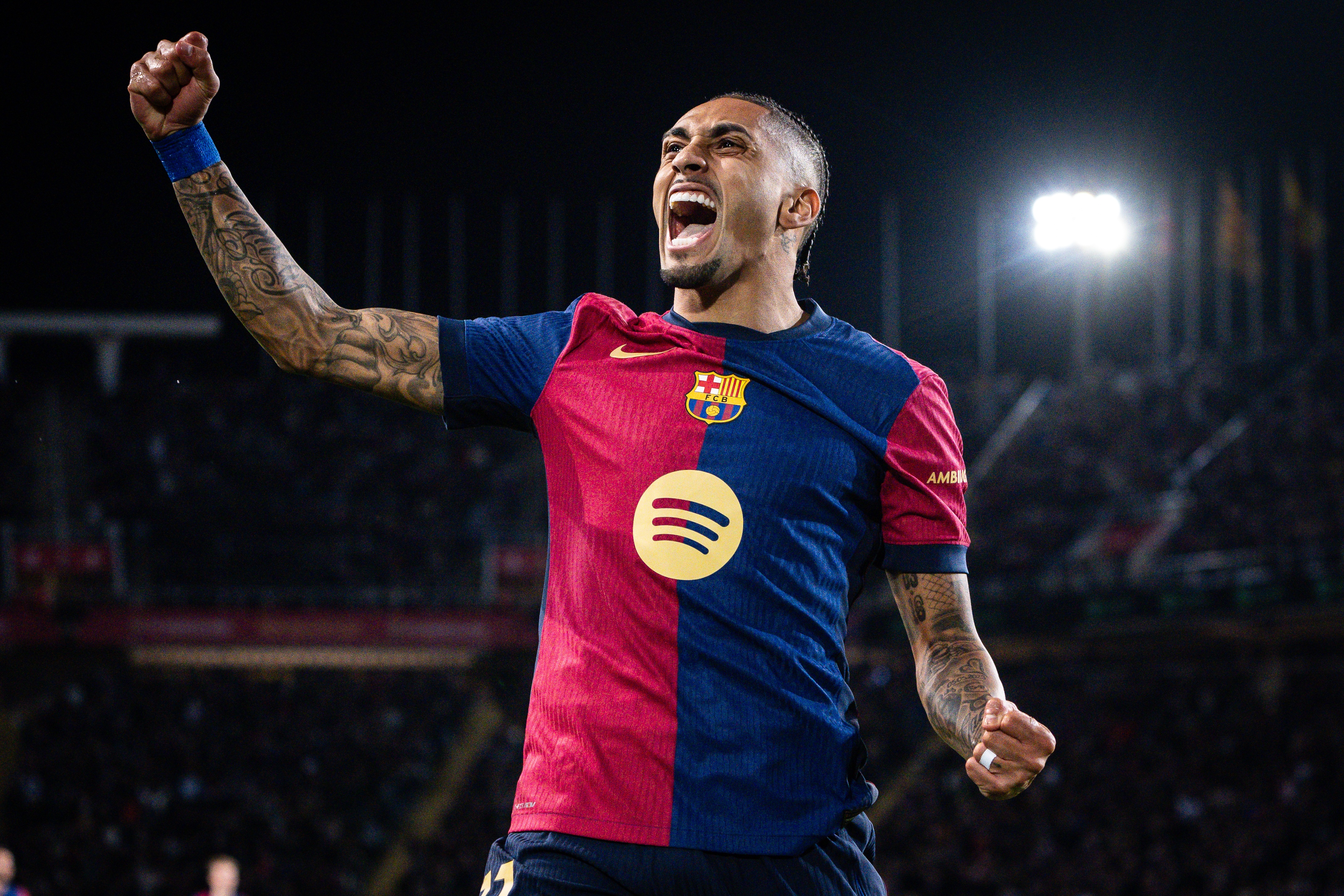 世體：巴薩胸前廣告想賣1.2億歐，Spotify想給8000萬(wàn)歐簽到2034年