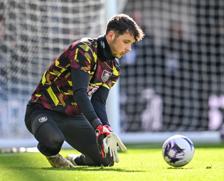 羅馬諾：曼城和伯恩利已簽署特拉福德轉(zhuǎn)會所有文件，費(fèi)用2700萬鎊