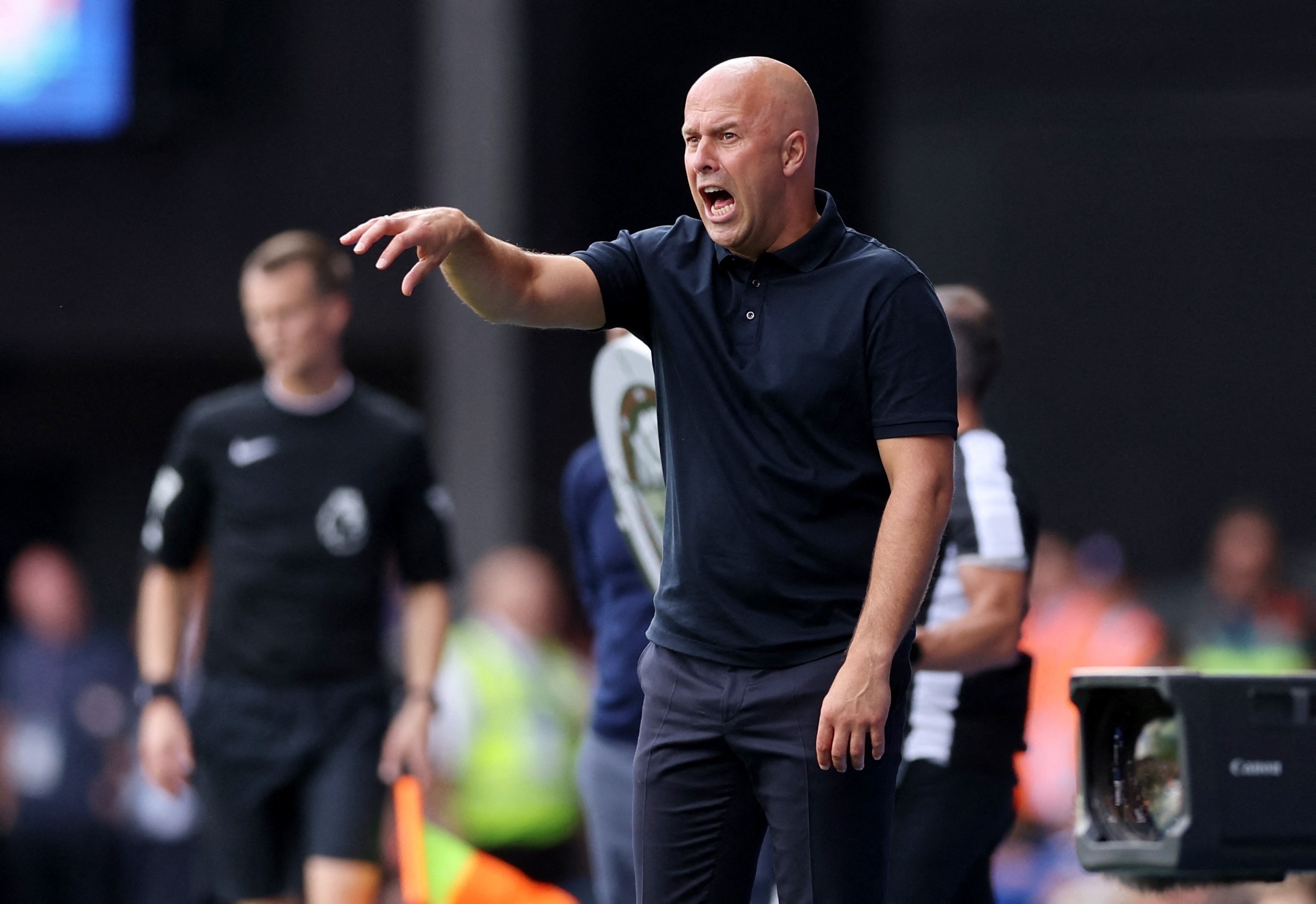 斯洛特確認(rèn)本場比賽大多首發(fā)將出場60分鐘，麥卡利斯特出場30分鐘