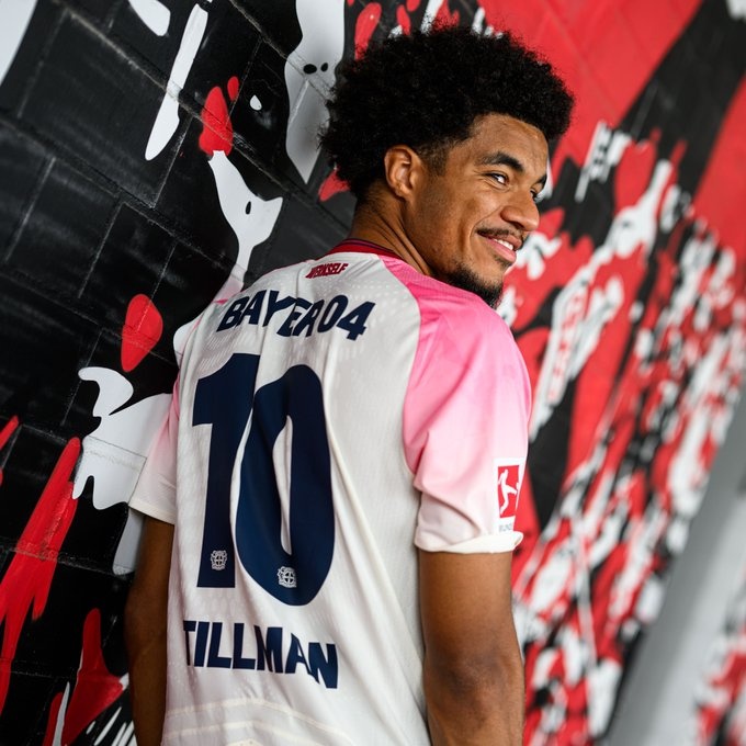 重磅新援蒂爾曼受傷，滕哈赫：不確定他何時能首秀，得一天天再看