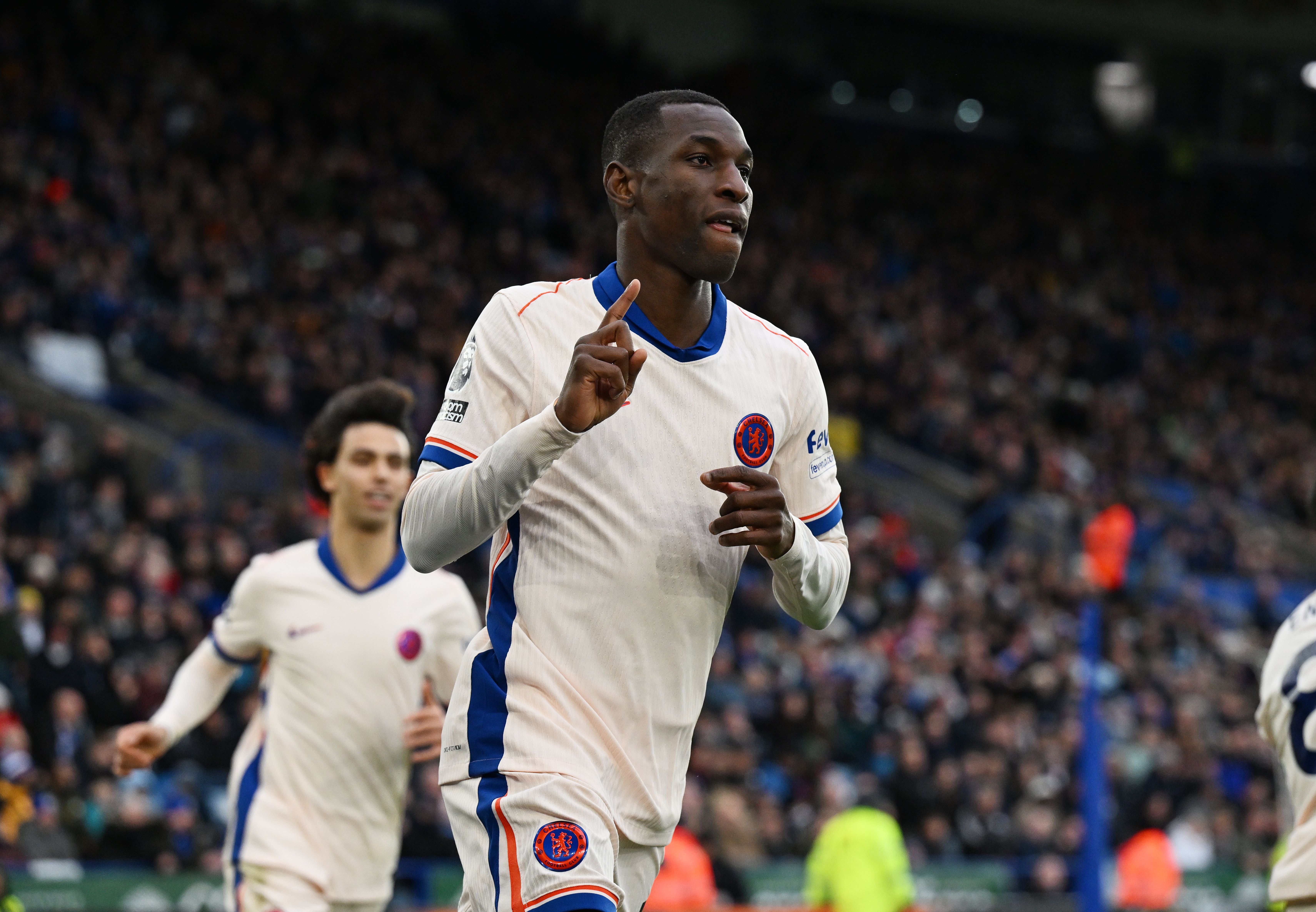 斯基拉：紐卡已詢問杰克遜的情況，夏窗切爾西可能將其出售