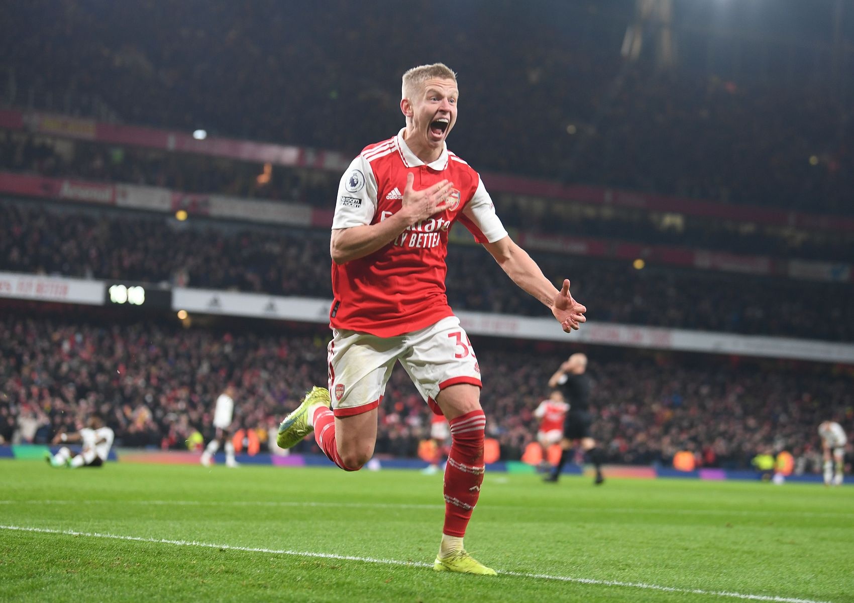 土媒：費(fèi)內(nèi)巴切正式報(bào)價(jià)津琴科，穆里尼奧希望盡快簽下球員