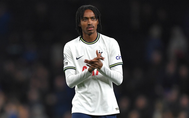 羅馬諾：斯賓塞已經(jīng)與熱刺簽下續(xù)約合同，即將官宣