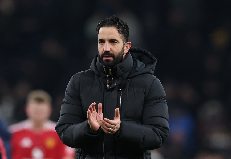 魯尼：我認(rèn)為曼聯(lián)仍需1-2名引援，希望有中場能解放B費(fèi)的進(jìn)攻能力