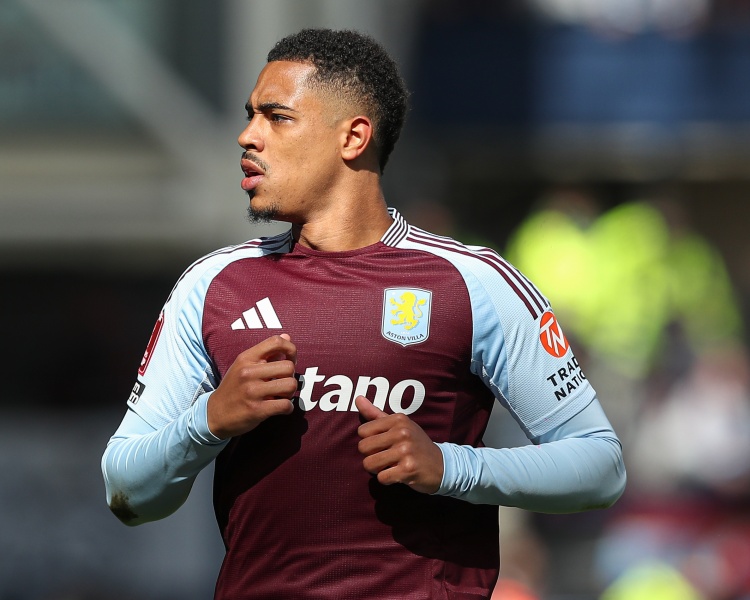 轉(zhuǎn)會(huì)費(fèi)3900萬+500萬英鎊！記者：雅各布-拉姆塞與紐卡簽約5年