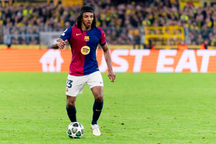 記者：孔德今日與巴薩續(xù)約，俱樂部將在未來幾天官宣這一消息