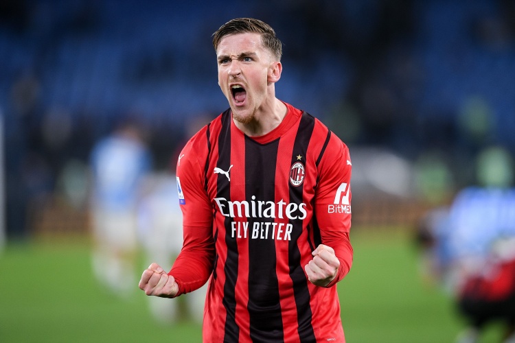 都體：米蘭堅定地想留下薩勒馬科爾斯，計劃與他談判續(xù)約