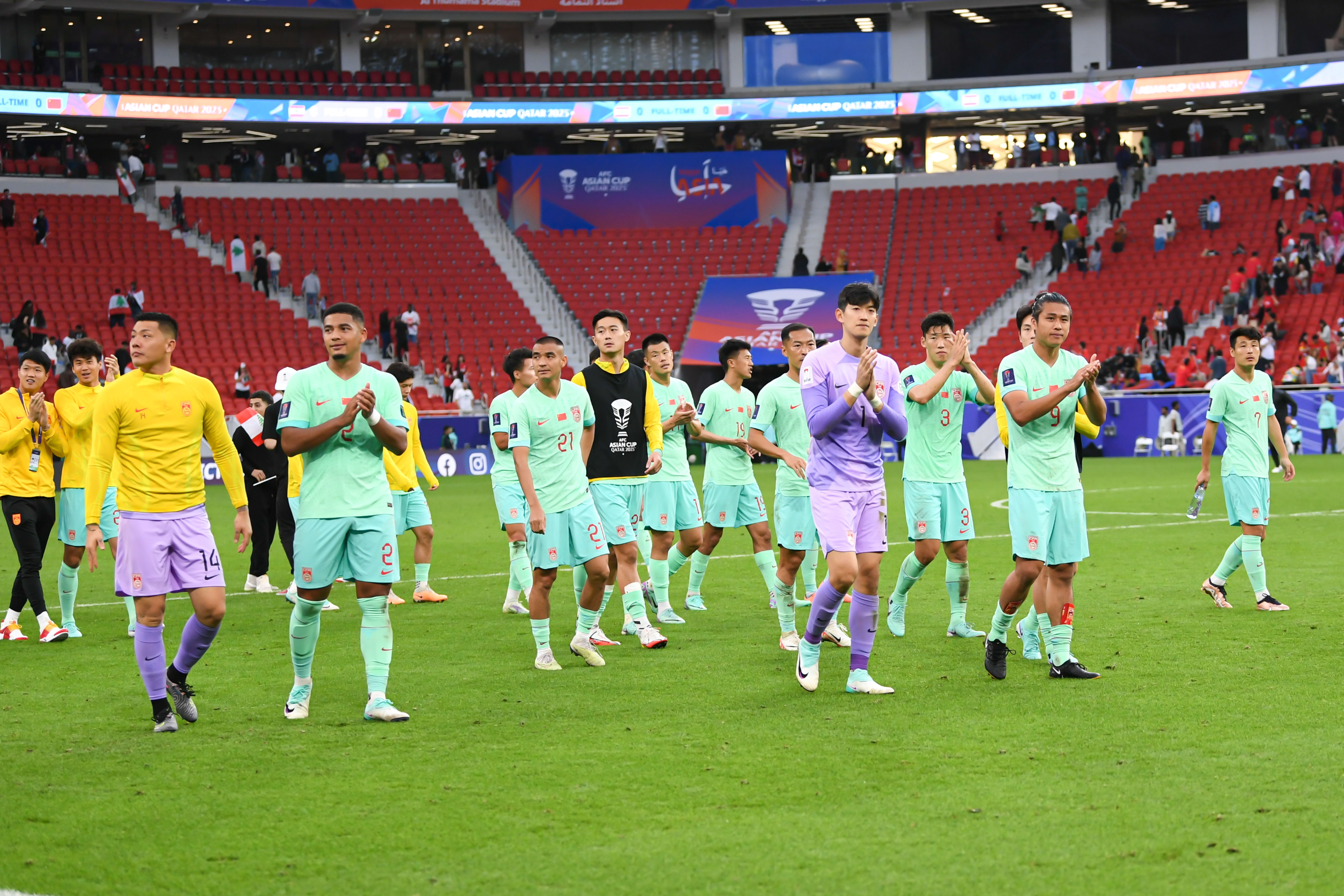 中國男籃時隔10年再進(jìn)亞洲杯決賽，男足上次進(jìn)亞洲杯決賽是21年前