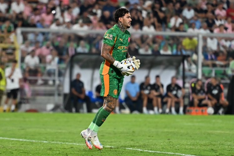 德天空：加拉塔薩雷與曼城已開始就埃德森進(jìn)行談判，并且進(jìn)展積極