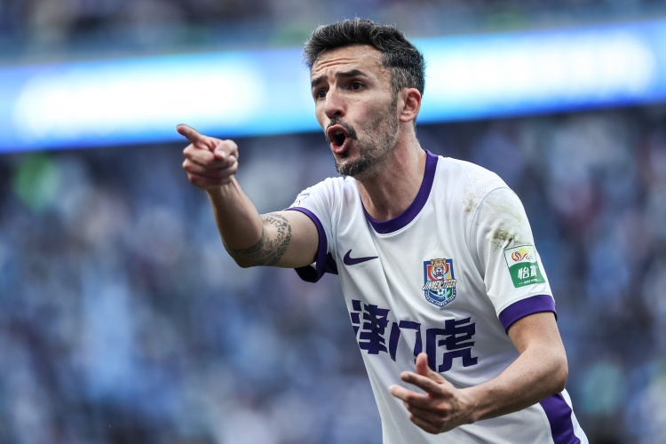 基萊斯：無暇顧及金靴之爭 南下滬杭我要繼續(xù)進球