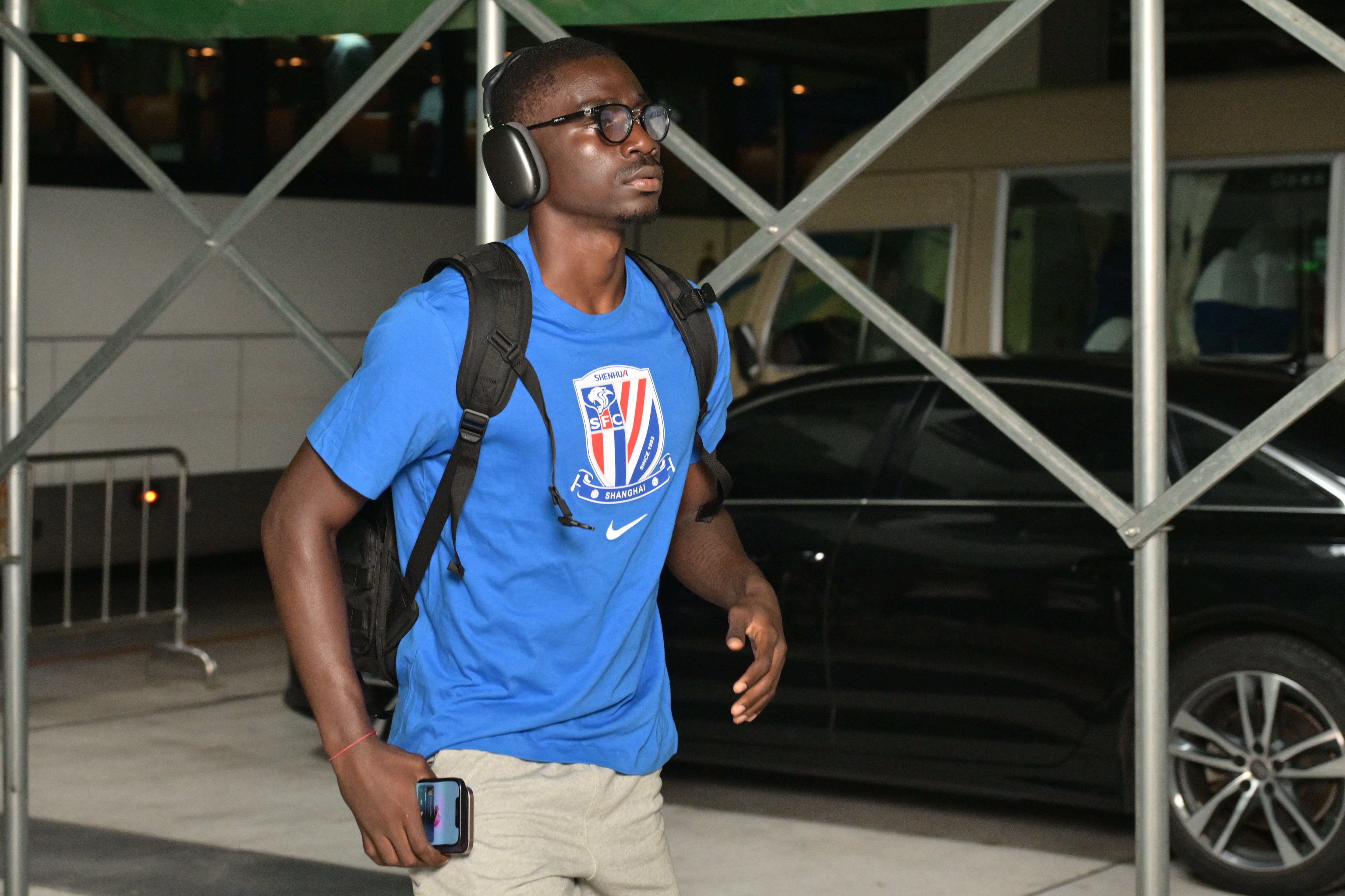 1+1為何小于2？記者：阿蘇埃路易斯基本各自為戰(zhàn)，未形成化學(xué)反應(yīng)