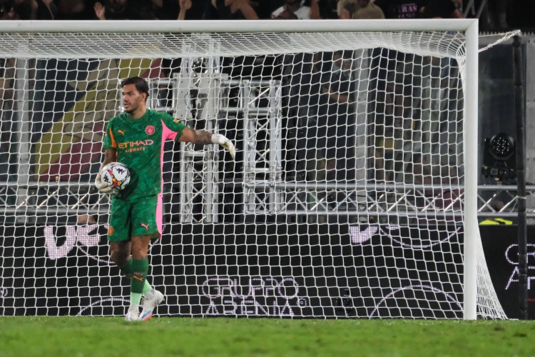 差價太大！羅馬諾：加拉塔薩雷1000萬歐報價埃德森，曼城要2500萬