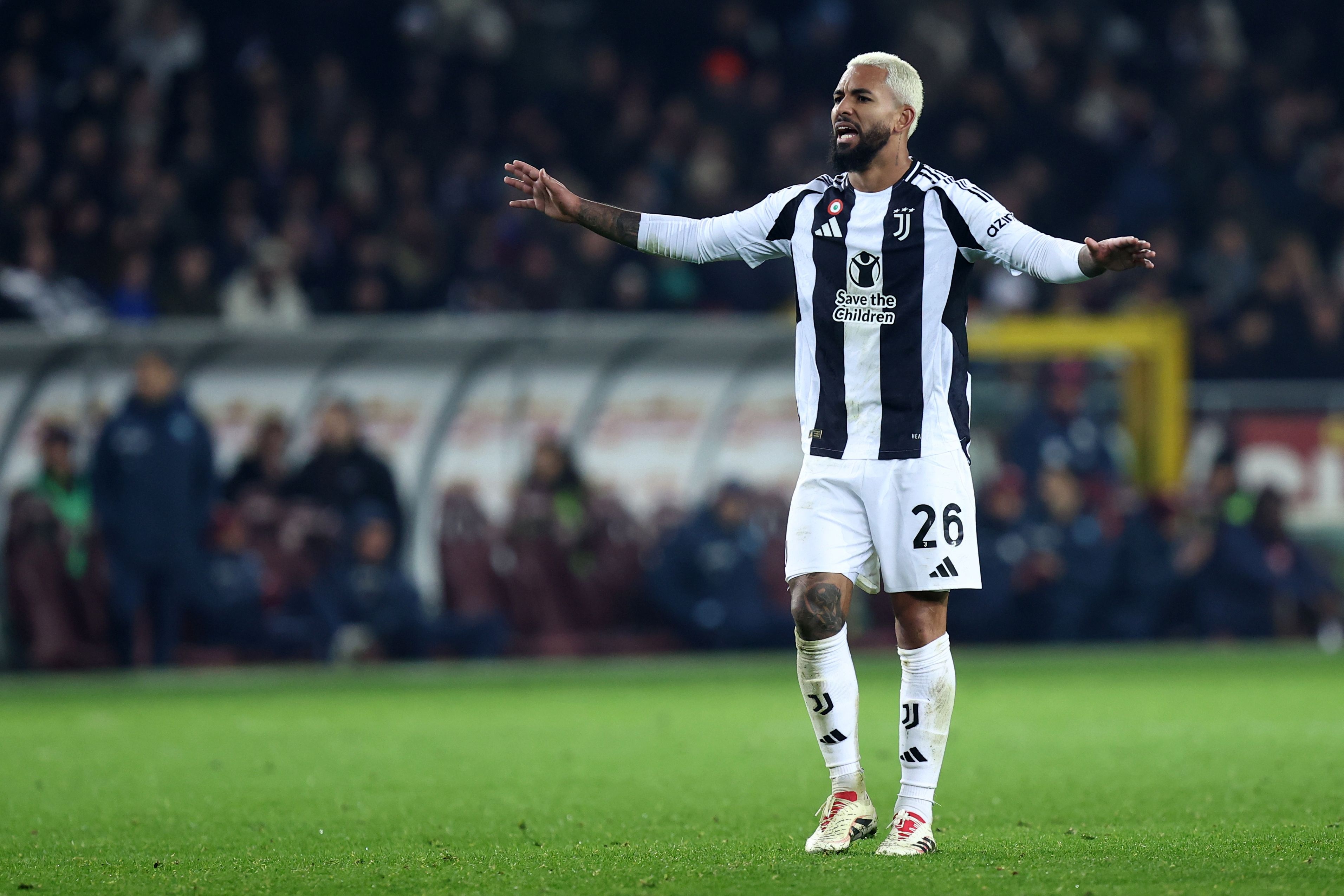 佩杜拉：尤文降低了要價(jià)，以確保森林強(qiáng)制買斷道格拉斯-路易斯