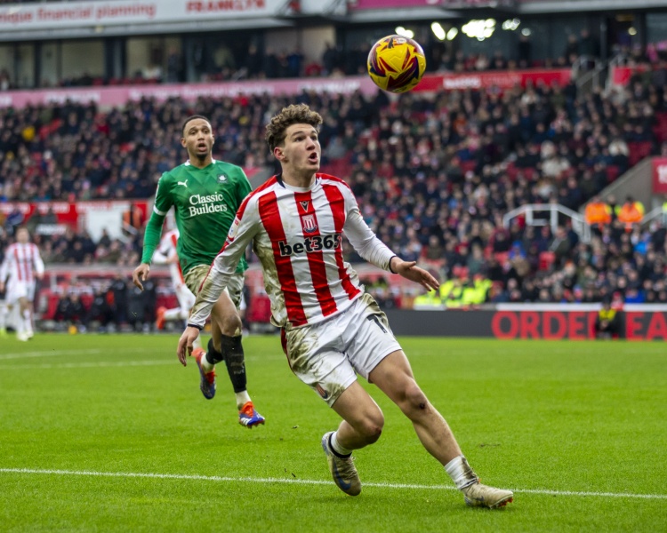 Here we go！羅馬諾：利物浦19歲邊鋒庫馬斯將租借加盟伯明翰