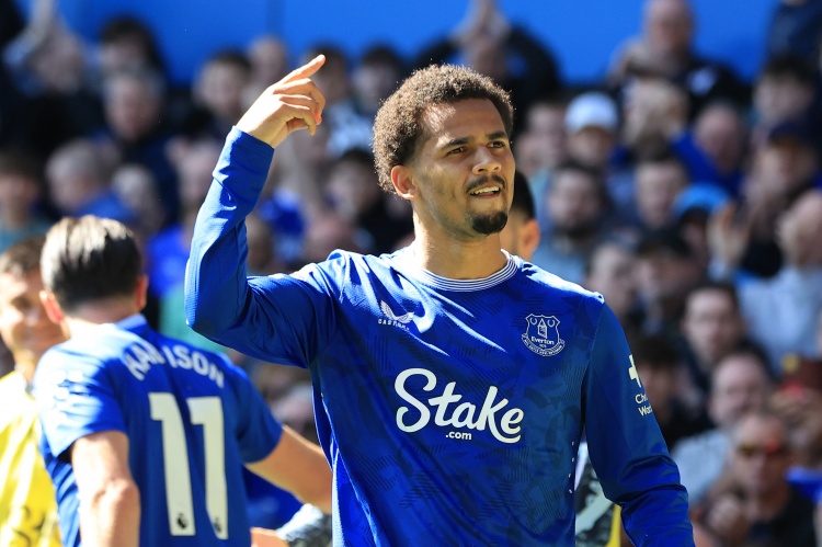 羅馬諾：英超、意甲俱樂(lè)部有意恩迪亞耶，埃弗頓拒絕了所有報(bào)價(jià)