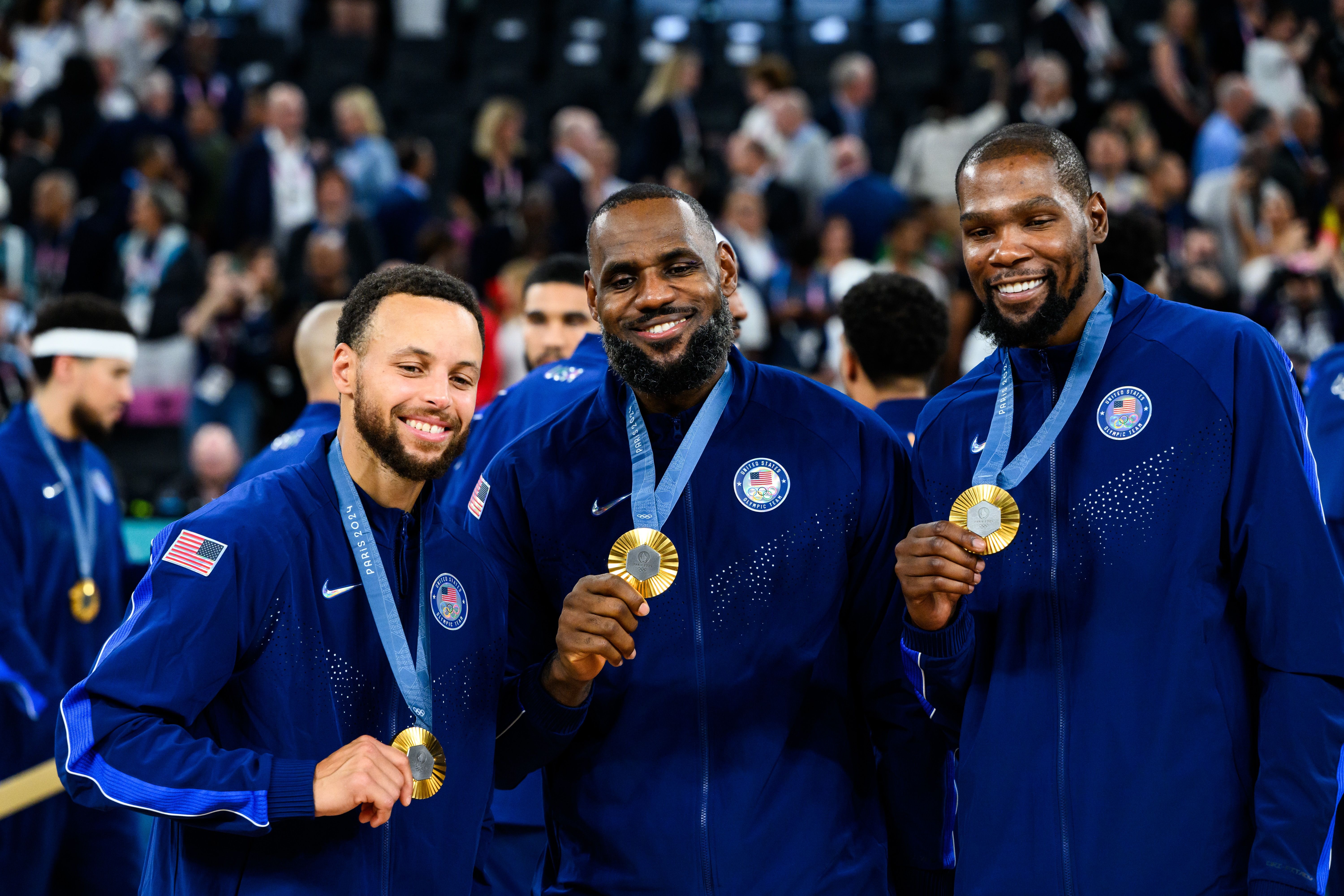 楊毅團(tuán)隊(duì)：詹杜庫退役后沒人能達(dá)到那種熱度 但聯(lián)盟門面還是有的