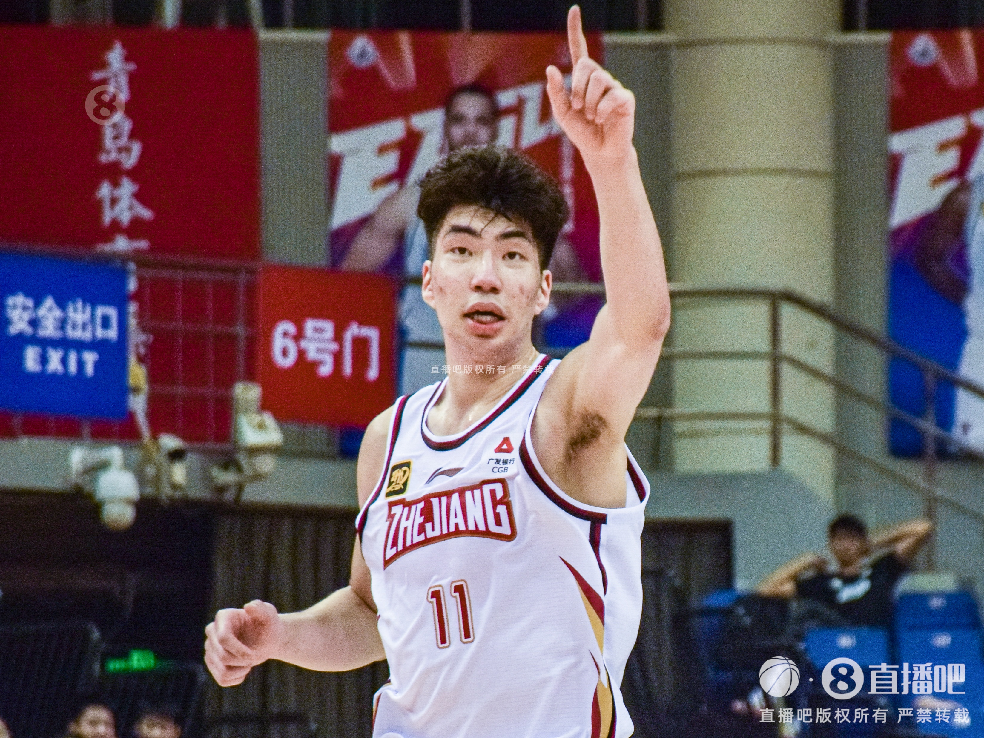 余嘉豪：在全運(yùn)會舉行時(shí) 會回國代表浙江全運(yùn)男籃出戰(zhàn)