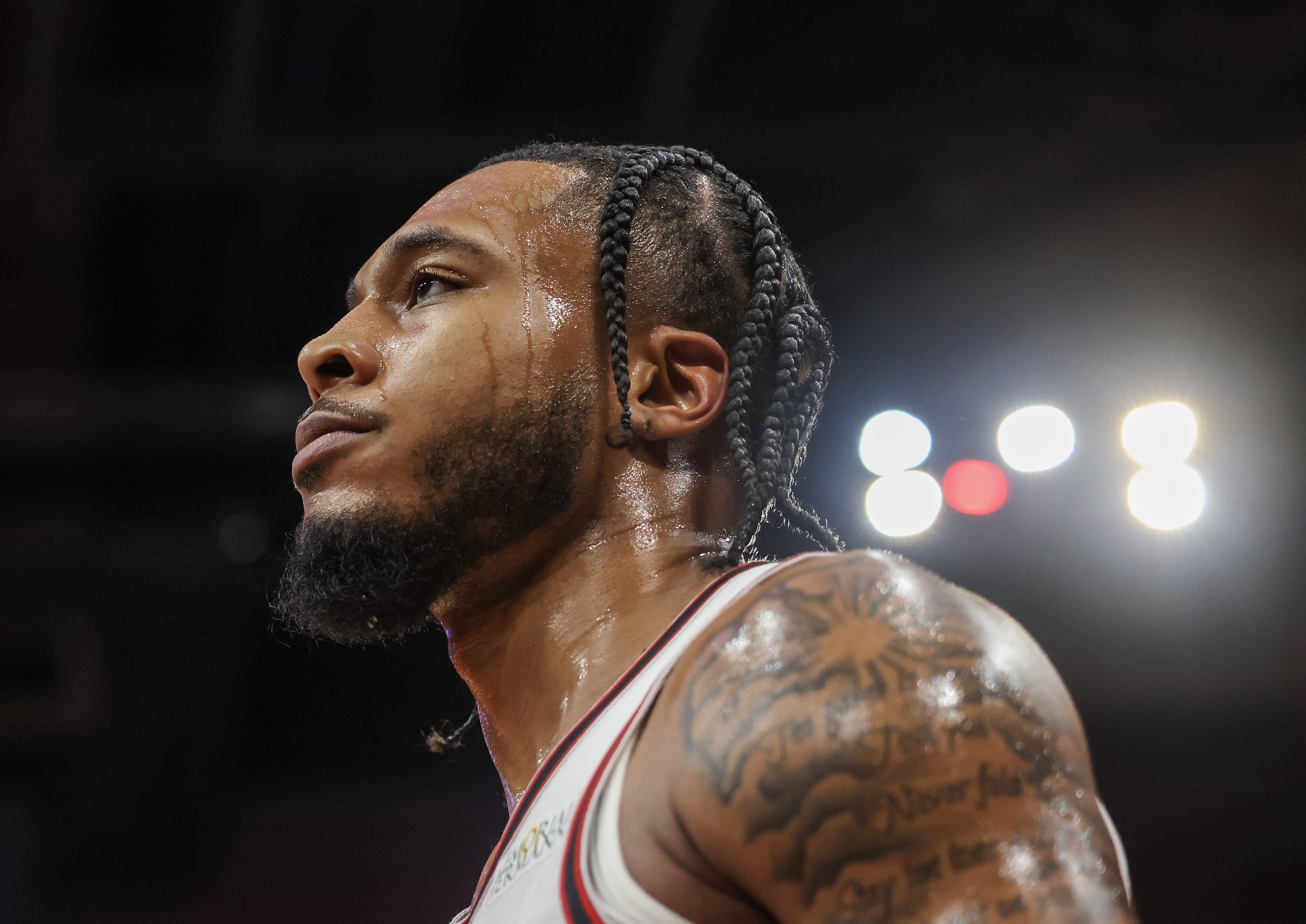 美記：奇才陣中沒什么內(nèi)線 惠特摩爾可能會被推到大前鋒的位置上