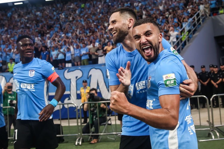 劉越贊大連英博：造血功能強(qiáng)，越來越像真正俱樂部職業(yè)化的起點(diǎn)